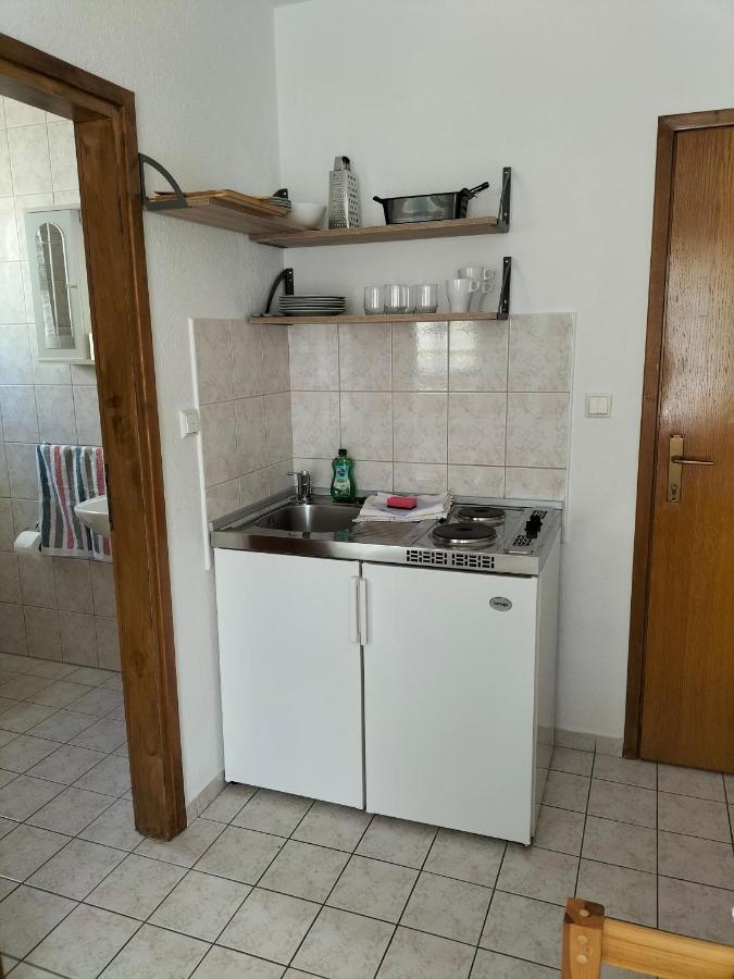Ferienwohnung - Studie-Apartment in Makarska, Kroatien Exterior foto