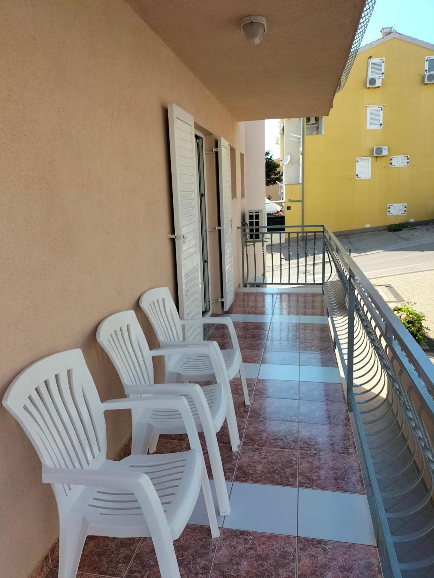 Ferienwohnung - Studie-Apartment in Makarska, Kroatien Exterior foto