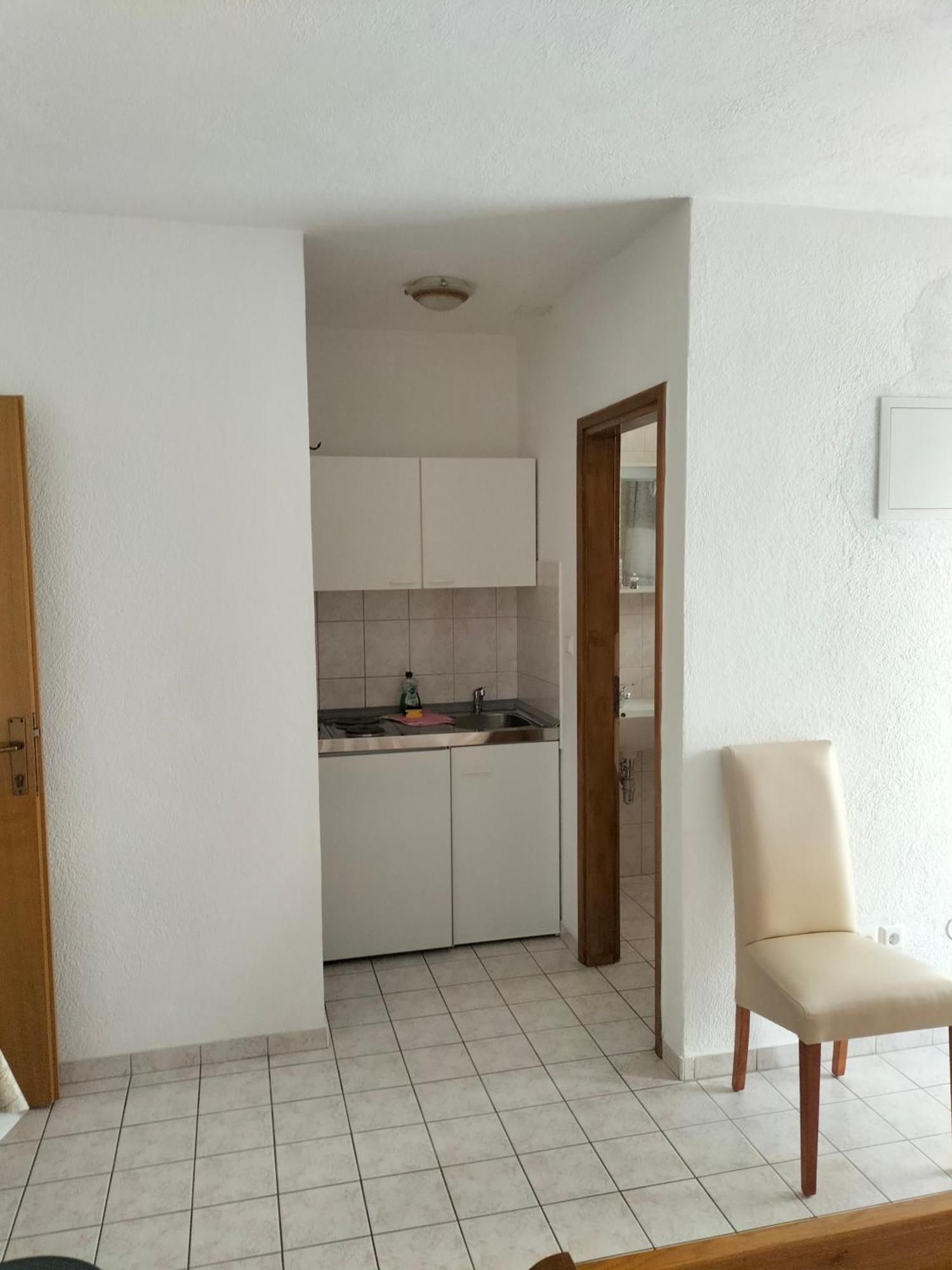 Ferienwohnung - Studie-Apartment in Makarska, Kroatien Exterior foto