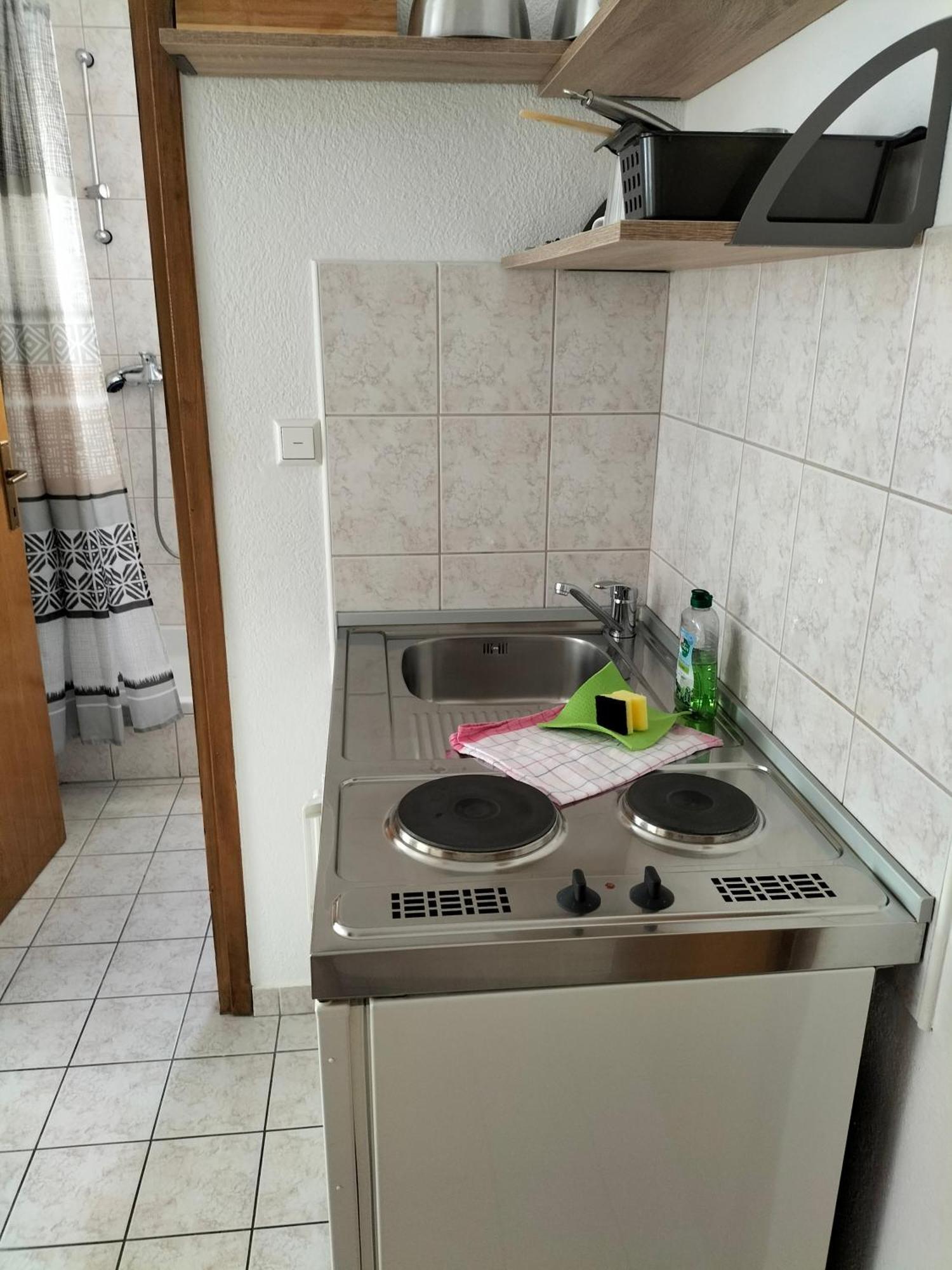 Ferienwohnung - Studie-Apartment in Makarska, Kroatien Exterior foto